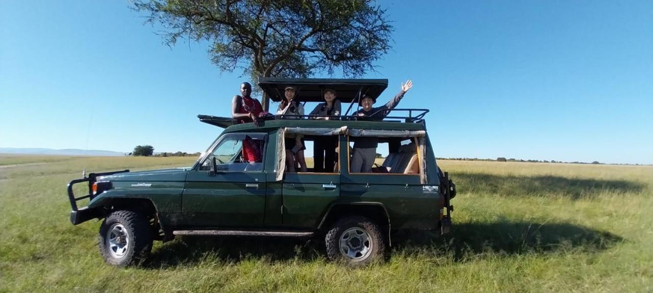 Maasai Mara Safari Camp In Kenya Bed and Breakfast Sekenani Exteriör bild